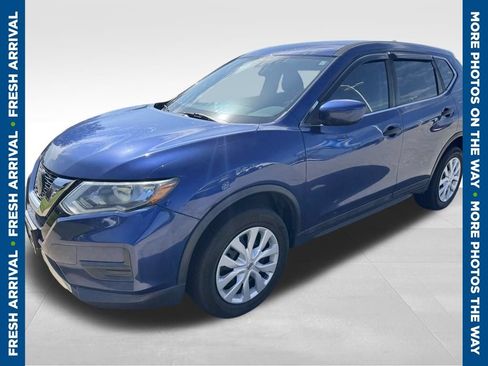 Used 2018 Nissan Rogue S AWD/4WD image 1