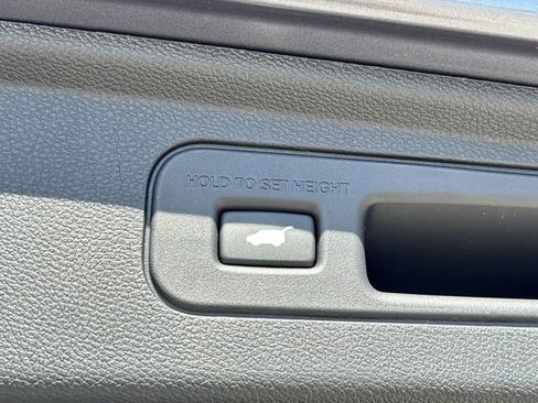 New 2026 Honda Odyssey Touring image 18