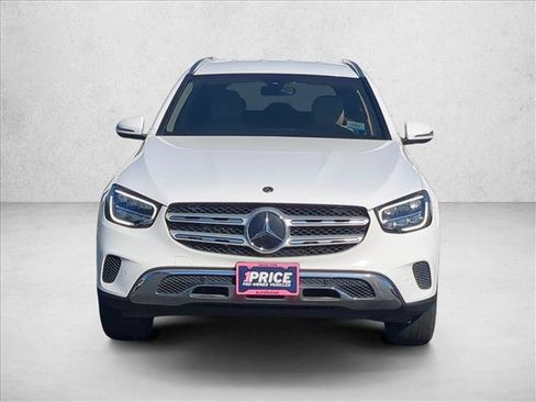 Used 2021 Mercedes-Benz GLC 300 image 2
