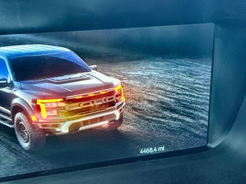 Used 2025 Ford F150 Raptor image 17