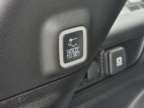 New 2025 Jeep Grand Cherokee Laredo X w/ Luxury Tech Group I RWD image 16