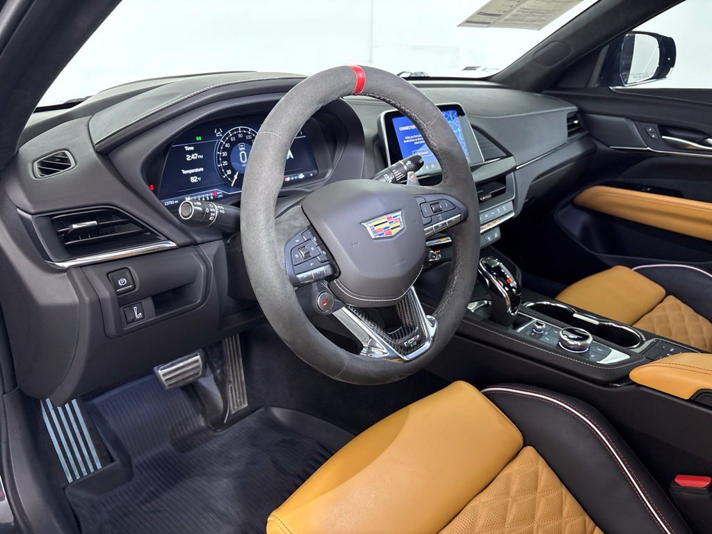 Used 2025 Cadillac CT4 V Blackwing w/ Driver Assist Package RWD image 25