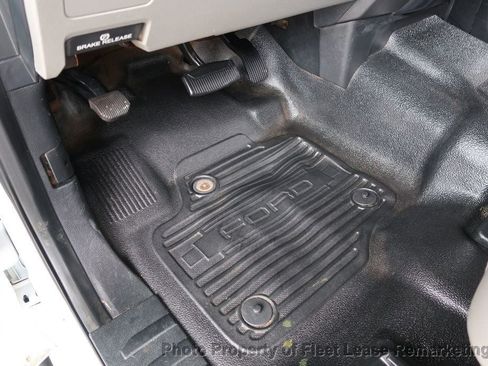 Used 2018 Ford F350 XL w/ Power Equipment Group AWD/4WD image 12