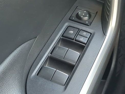 Certified 2022 Toyota RAV4 XLE Premium AWD/4WD image 24