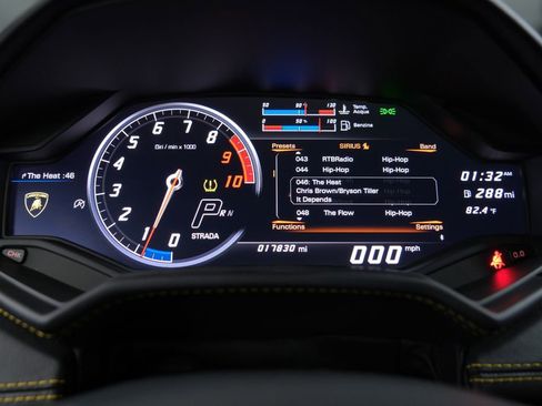 Used 2019 Lamborghini Huracan LP 580-2 image 46