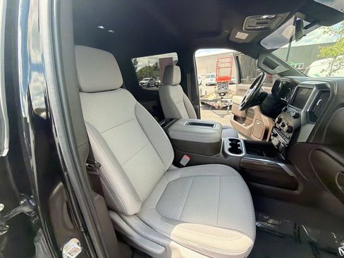 Used 2021 Chevrolet Silverado 1500 LT Trail Boss w/ Convenience Package II AWD/4WD image 23