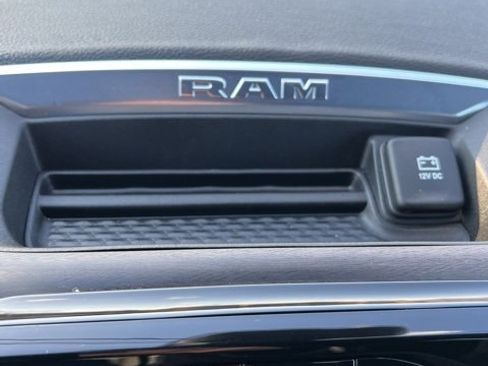 Used 2025 RAM 1500 Laramie image 39