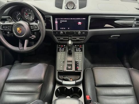 Used 2022 Porsche Macan S AWD/4WD image 2