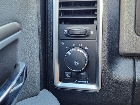 Used 2016 RAM 1500 Lone Star image 21