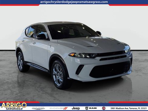 Certified 2025 Dodge Hornet R/T AWD/4WD image 1