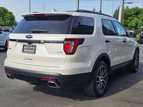 Used 2017 Ford Explorer Sport AWD/4WD image 5