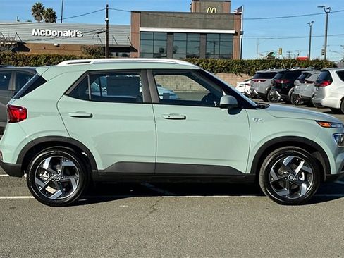 New 2026 Hyundai Venue SEL image 5