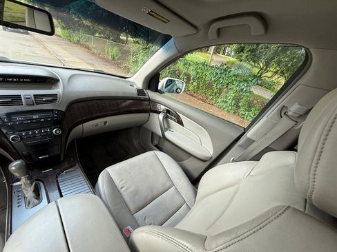 Used 2011 Acura MDX SH-AWD image 19