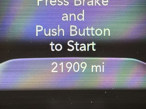 Used 2022 Jeep Cherokee Limited image 5