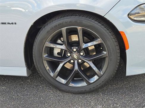Used 2022 Dodge Charger R/T w/ Blacktop Package RWD image 4