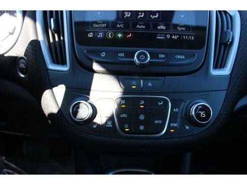 Used 2024 Chevrolet Malibu LT image 27