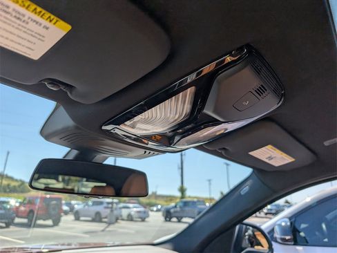 Used 2025 BMW X4 xDrive30i image 31