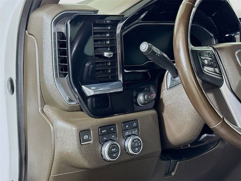 Used 2024 GMC Sierra 3500 SLT w/ Texas SLT Premium Package image 8