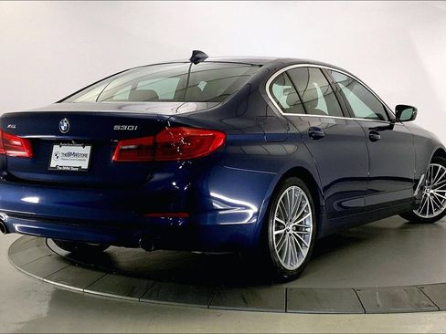 Used 2019 BMW 530i xDrive w/ Convenience Package AWD/4WD image 12
