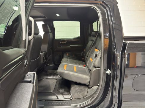 Certified 2024 GMC Sierra 1500 AT4 w/ Technology Package image 12