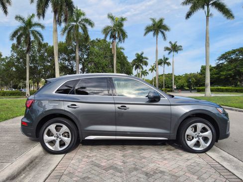 Used 2022 Audi Q5 2.0T Prestige w/ Prestige Package AWD/4WD image 22