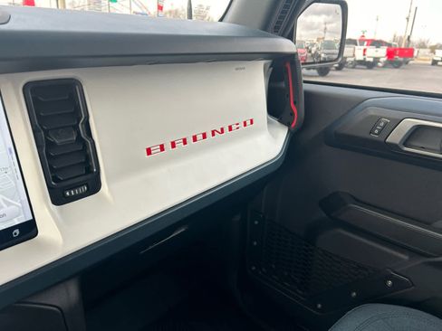 New 2026 Ford Bronco Heritage Edition image 48