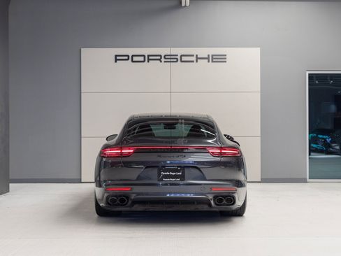 Certified 2020 Porsche Panamera GTS image 6