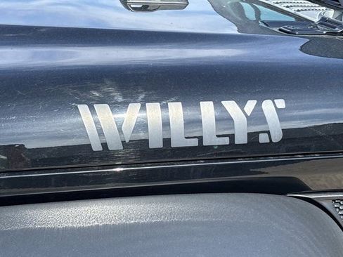 Used 2021 Jeep Wrangler Unlimited Willys image 12