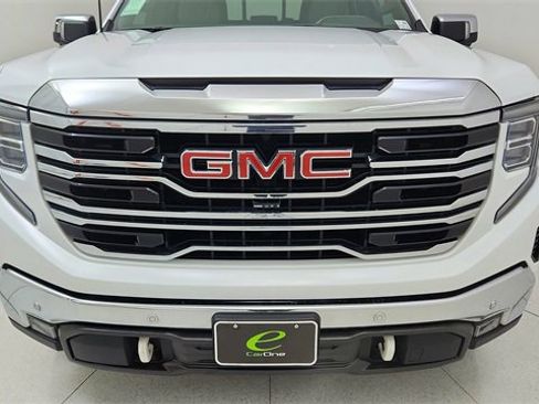 Used 2024 GMC Sierra 1500 SLT w/ SLT Premium Plus Package image 8