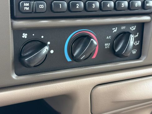 Used 2001 Ford F250 4x4 Crew Cab Super Duty image 18
