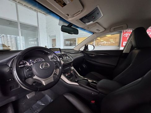 Used 2017 Lexus NX 200t FWD image 12