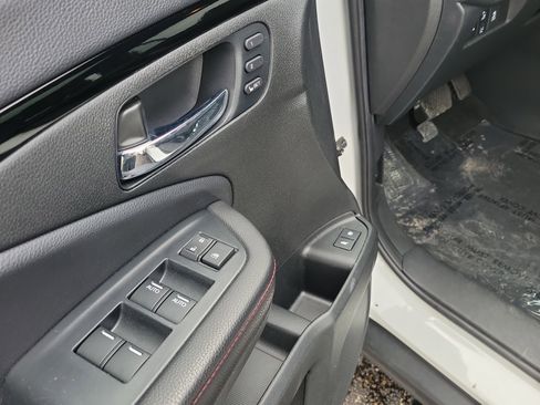 Used 2022 Honda Pilot Black Edition image 25