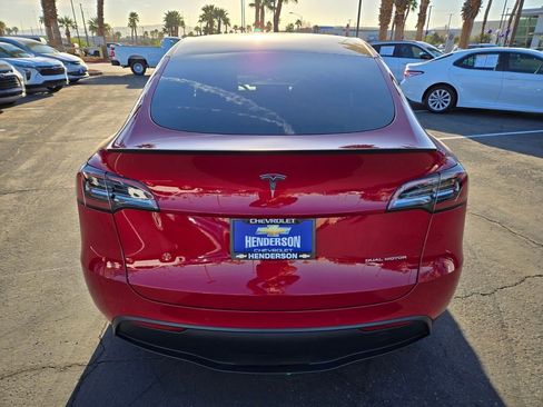 Used 2021 Tesla Model Y Long Range image 5