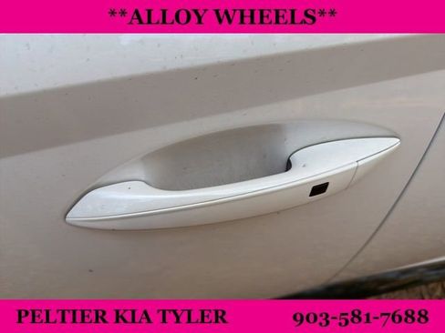 Used 2022 Hyundai Sonata SEL image 8