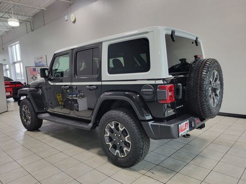 New 2026 Jeep Wrangler Sahara w/ Whitecap Package image 5