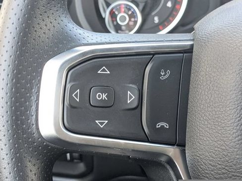 New 2026 RAM 2500 Tradesman w/ Chrome Appearance Group AWD/4WD image 23