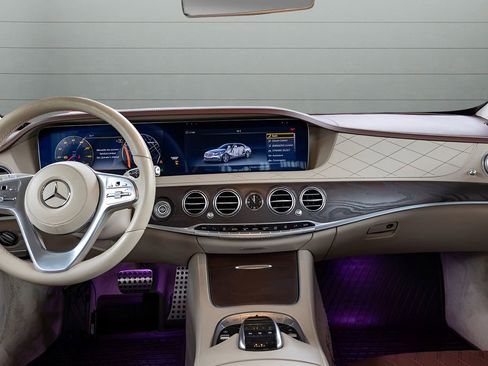 Used 2018 Mercedes-Benz S 560 4MATIC Sedan image 27
