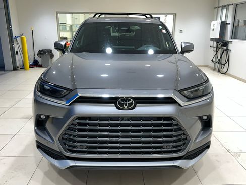 New 2026 Toyota Grand Highlander AWD Hybrid image 3