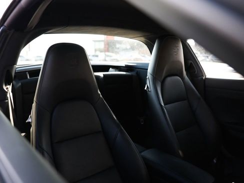 Used 2018 Porsche 911 Targa 4S image 22