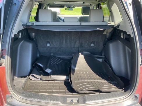 Used 2018 Honda CR-V EX image 25