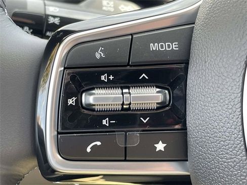 New 2026 Kia Carnival LXS image 28