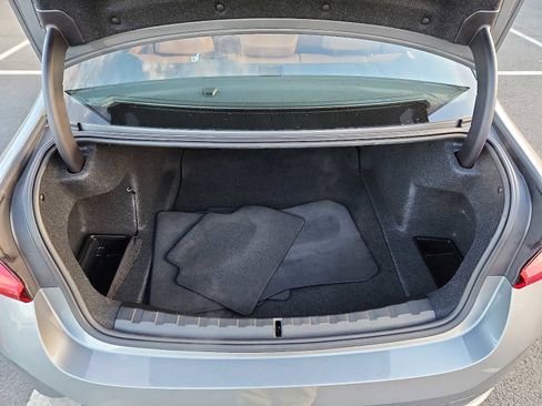 Used 2025 BMW 330i xDrive Sedan w/ Convenience Package image 28