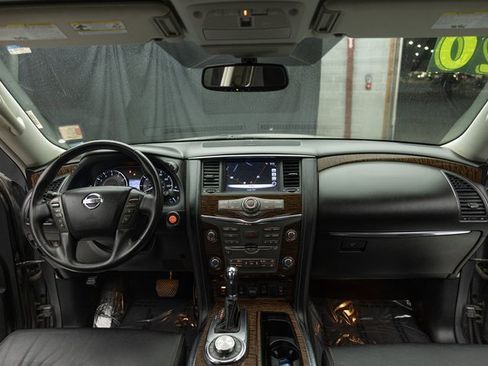 Used 2020 Nissan Armada SL w/ Premium Package image 18