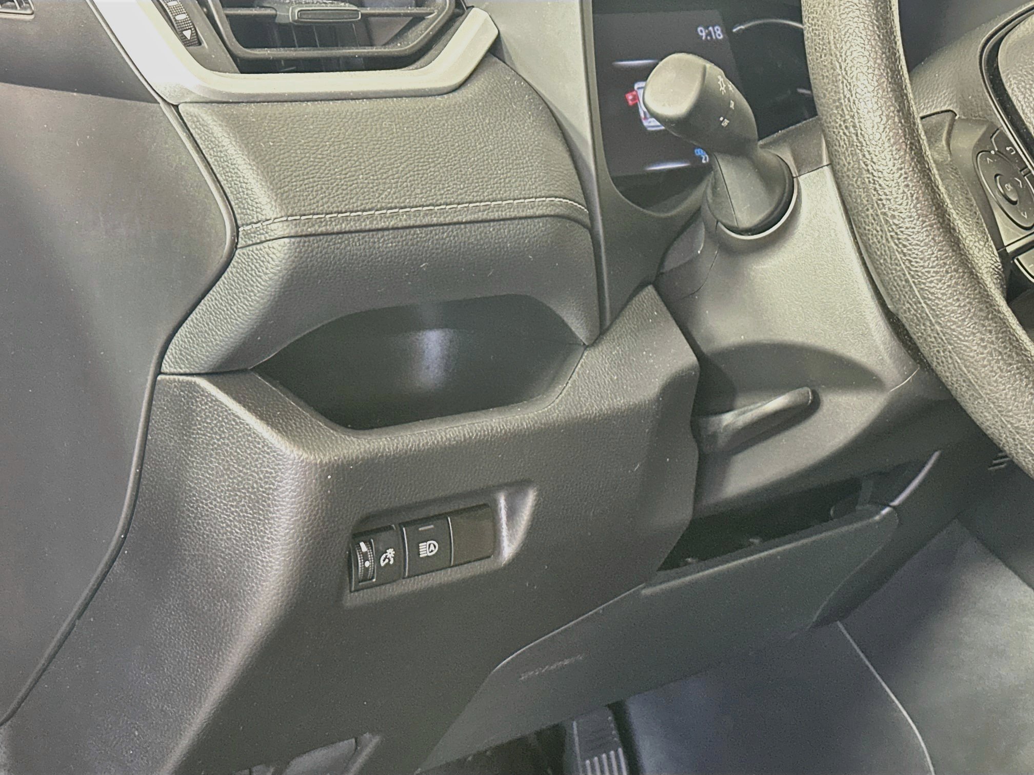 Used 2025 Toyota RAV4 LE AWD/4WD image 17