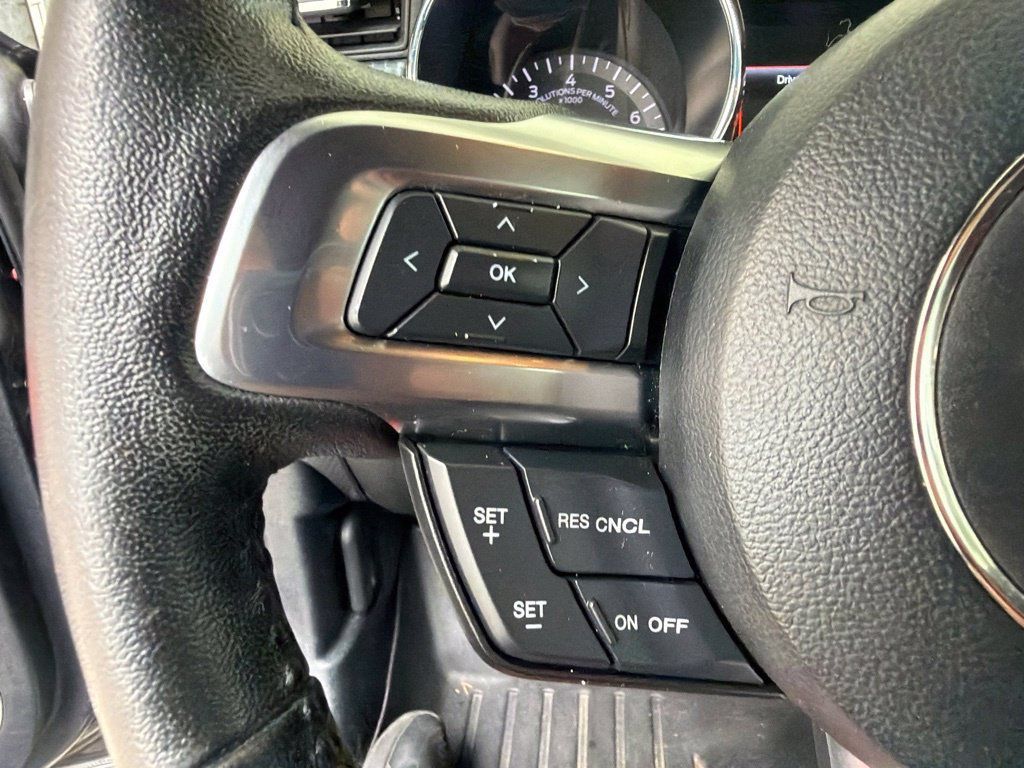 Used 2017 Ford Mustang GT Premium RWD image 40