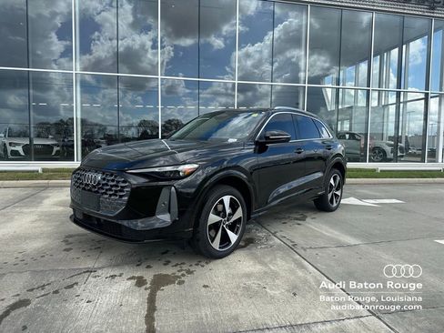 New 2025 Audi Q5 Premium Plus image 1