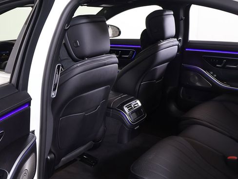 Used 2023 Mercedes-Benz S 500 4MATIC w/ AMG Line image 29