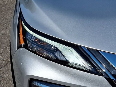 Certified 2023 Nissan Rogue SV w/ SV Premium B Package AWD/4WD image 10