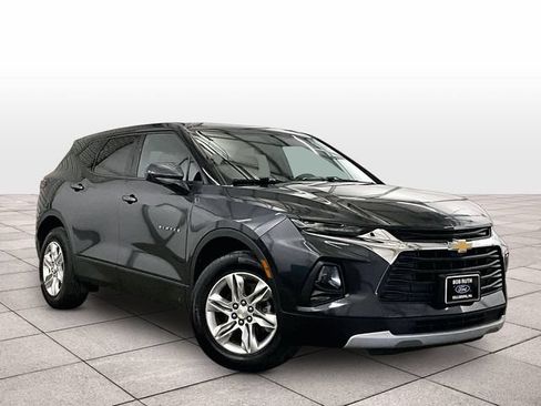 Used 2022 Chevrolet Blazer LT AWD/4WD image 2