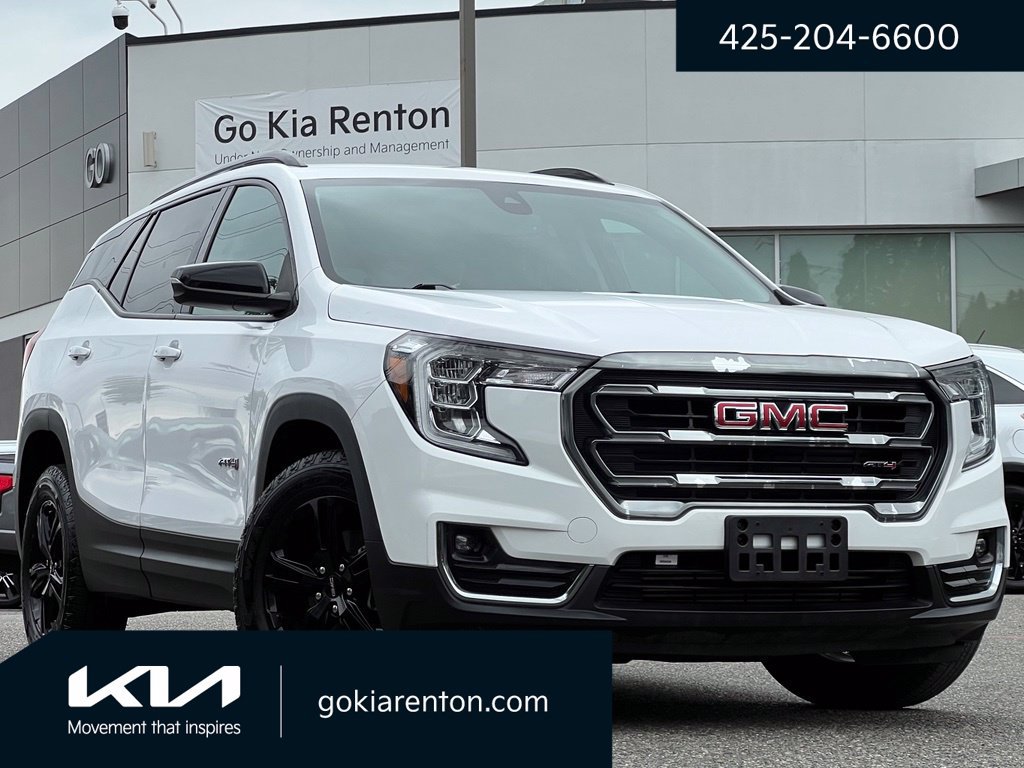 Used 2022 GMC Terrain AT4 AWD/4WD image 1